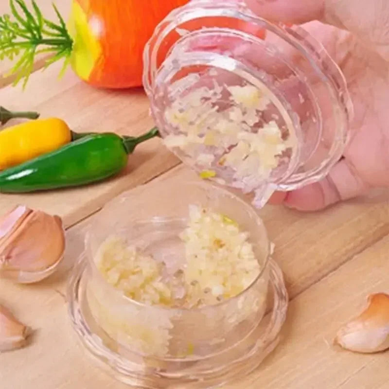 Multifunctional Garlic Crusher – Manual Press & Chopper
